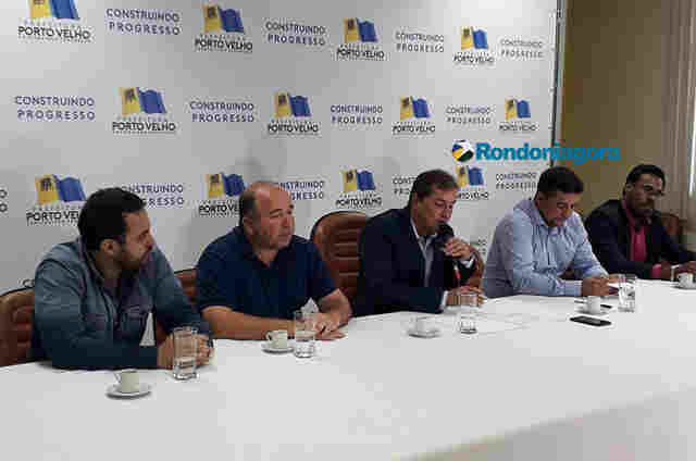 Prefeito sanciona Lei que acaba com exigência de carteira de estudante para o cartão de ônibus