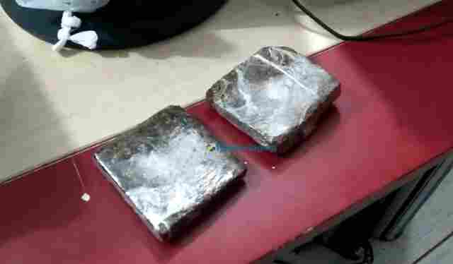 Apenado com tornozeleira eletrônica é preso com drogas na capital