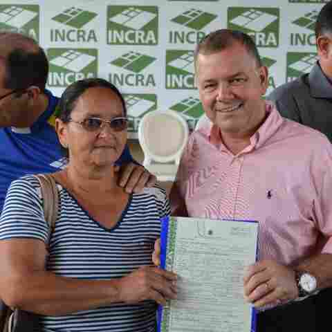Regularização fundiária: Mosquini anuncia nova entrega de títulos agrários