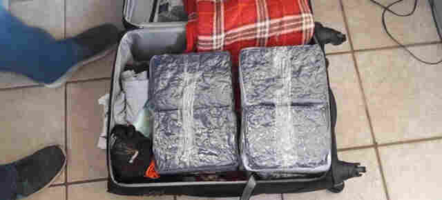 PF apreende 20 quilos de drogas e prende casal no aeroporto de Porto Velho