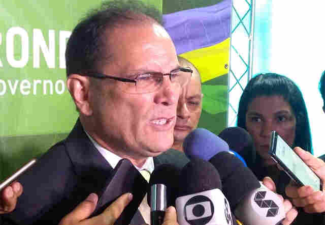 Daniel assume o Governo e diz que manterá quase 100% da equipe