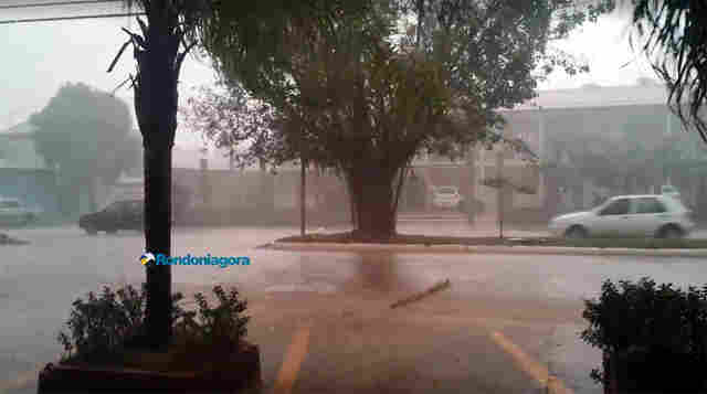 Chuvas em Porto Velho devem continuar acima da média no mês de abril, informa Sipam