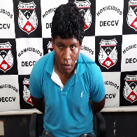 Vídeo: Acusado de matar a própria mãe a facadas é preso em Porto Velho