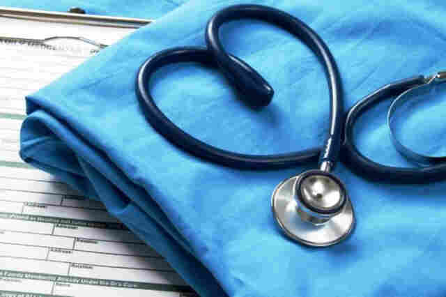 Vagas para enfermeiro e gerente de lojas estão em oferta no Sine de Porto Velho; Confira a lista