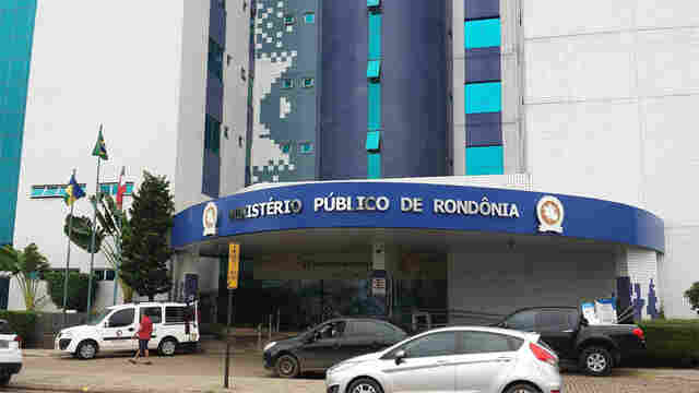 MP altera horário de expediente em dias de jogos do Brasil na Copa