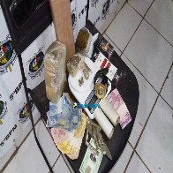 Após denúncias, PM captura menor e comparsa com grande quantidade de maconha na Zona Leste