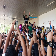 Jair Bolsonaro chega a Porto Velho e é recebido por multidão