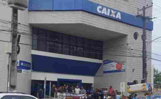 Caixa disponibiliza consignado com garantia do FGTS a partir desta quarta-feira