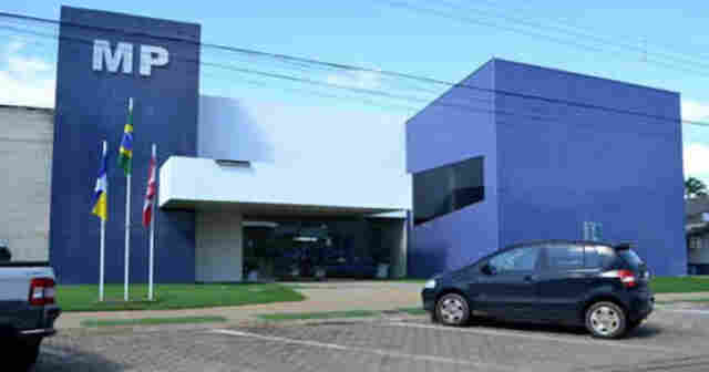 Justiça bloqueia mais de R$ 58 mil de prefeito e secretário de Ouro Preto por uso indevido de veículo oficial