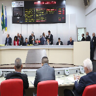 Juíza suspende salários extras de deputados estaduais em Rondônia