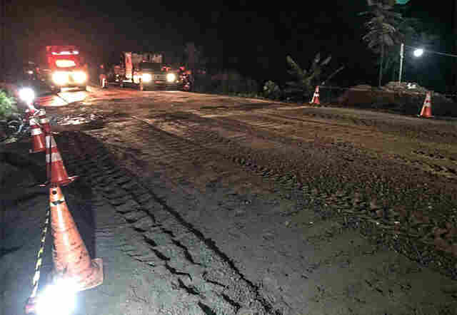 BR-364 é liberada para tráfego 24 horas após desmoronamento de trecho entre Ariquemes e Jaru