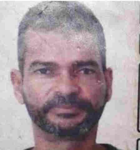 Durante discussão, homem é morto com pedradas na cabeça