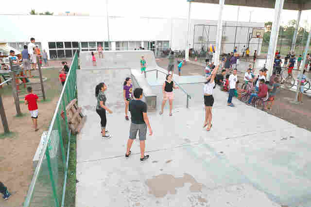 Semes oferece atividades recreativas e esportivas no aniversário da Praça CEU