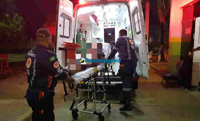 Homem é esfaqueado nas costas durante desentendimento na Zona Sul