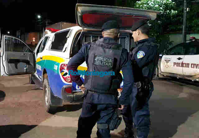 Menina de 6 anos é estuprada pelo padrasto enquanto a mãe trabalhava