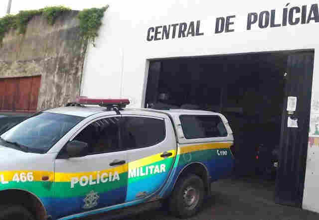 Criança liga para Polícia e denuncia a própria mãe após ser espancado com ripa na Capital