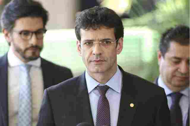 Assessor do Ministro do Turismo é preso pela PF em caso dos laranjas do PSL