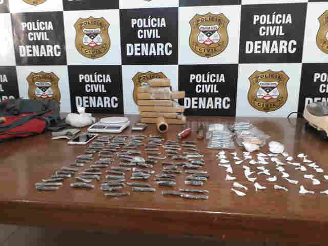 Denarc prende traficantes em flagrante na Capital após buscas