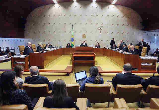 STF suspende transferência de Lula para presídio no interior de São Paulo