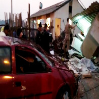 Vídeo mostra casa e carro destruídos, momentos após explosão no Orgulho do Madeira