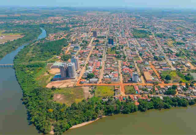 MP entra com ação para anular decreto que ampliou abertura do comércio em Ji-Paraná