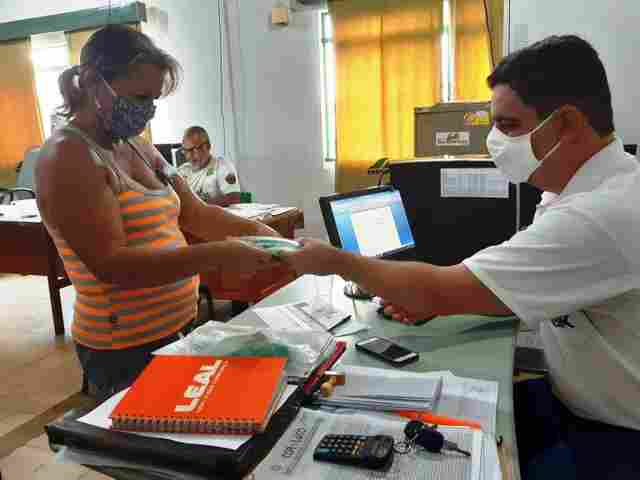 Máscaras são distribuídas pela Emater em Ji-Paraná