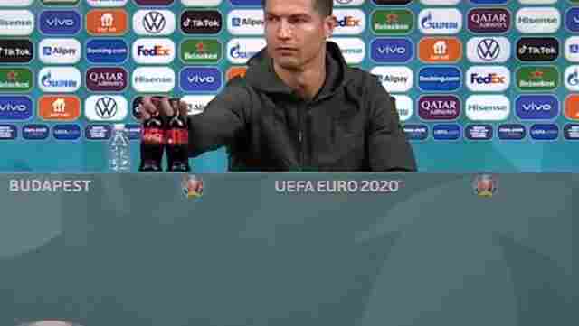 La polémica de Cristiano Ronaldo con la botella de Coca-Cola