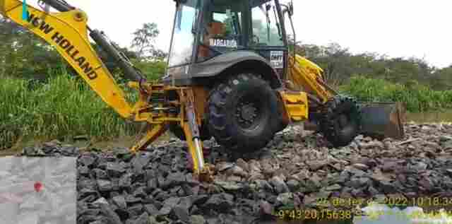 Vídeo: Obras em área inundada na BR-364 não têm prazo para conclusão