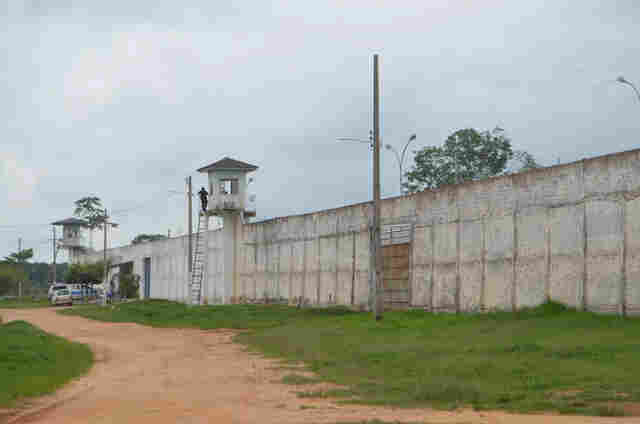 Três pessoas são condenadas por tentar ingressar em presídio com cocaína misturada com sabão em pó