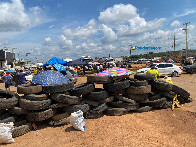 Vídeo: bloqueio em Ariquemes já está menor e sem tratores na pista da BR-364