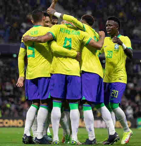 Copa: com chances de classificação, Brasil e Suíça duelam pelo Grupo G