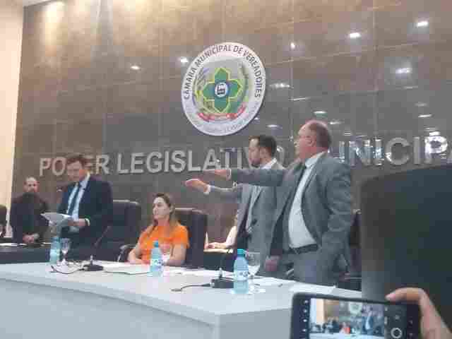 Eleição suplementar: novo prefeito e vice de Vilhena tomam posse