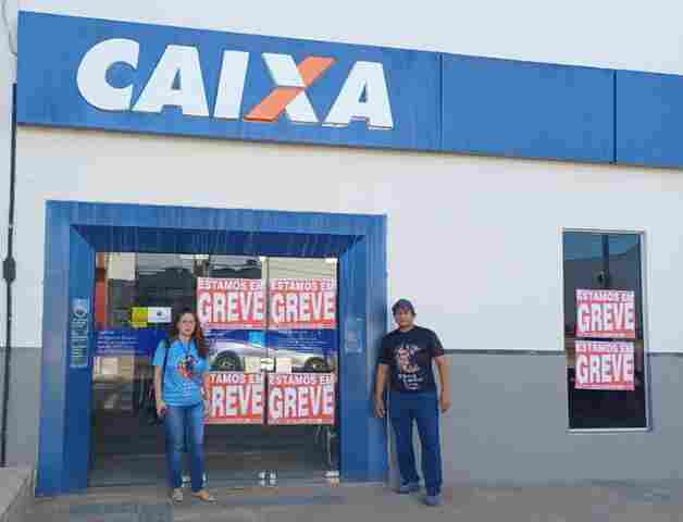 Condições precárias: Sindicato dos Bancários fecha agência da Caixa em São Miguel do Guaporé