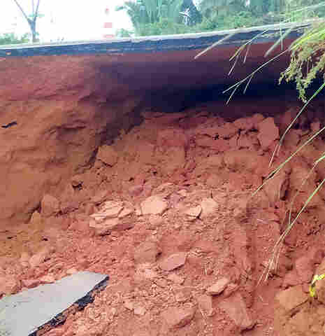 Senador do Acre diz que DNIT está providenciando desvio na BR-364, onde asfalto cedeu
