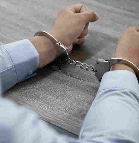 Terapeuta ocupacional é preso acusado de abusos sexuais contra duas crianças na Apae em Buritis