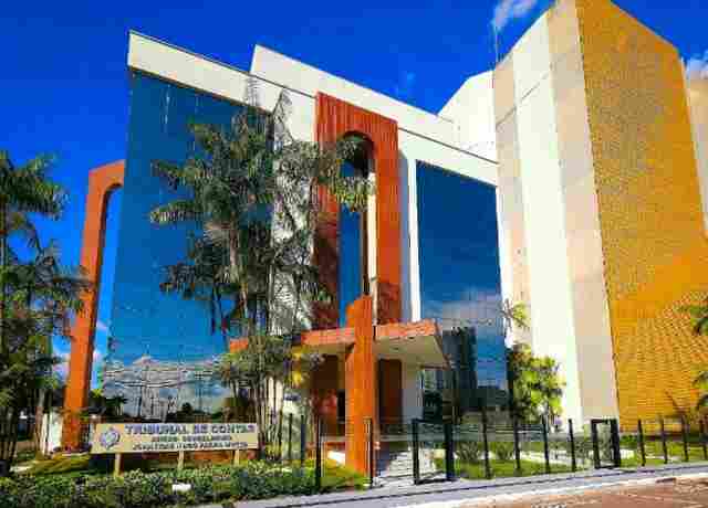 TCE-RO abre vagas para estagiário em jornalismo e marketing