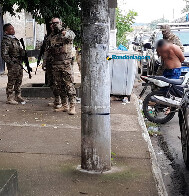 Operação da Polícia Civil mira envolvidos em furto de 45 kg de drogas do laboratório criminal