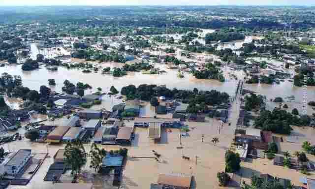 Com Rio Acre acima dos 15,55 metros, Brasiléia e Epitaciolândia já registram a maior enchente da história