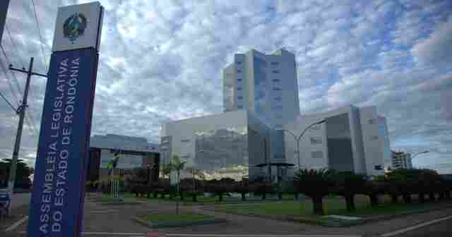 Assembleia realiza audiência sobre acesso público a medicamentos
