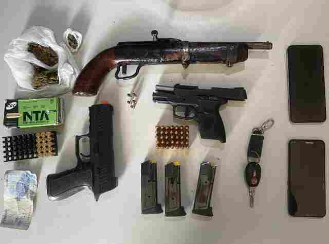 Operação da PM e Polícia Civil prende integrante de facção criminosa e apreende armas e munições