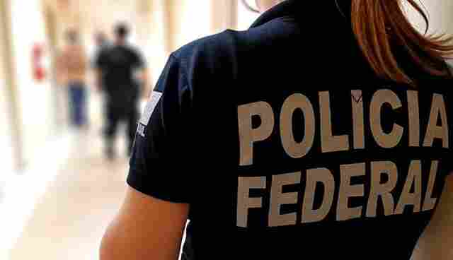 Idoso de 71 anos é preso pela PF após ser condenado por abusar a enteada