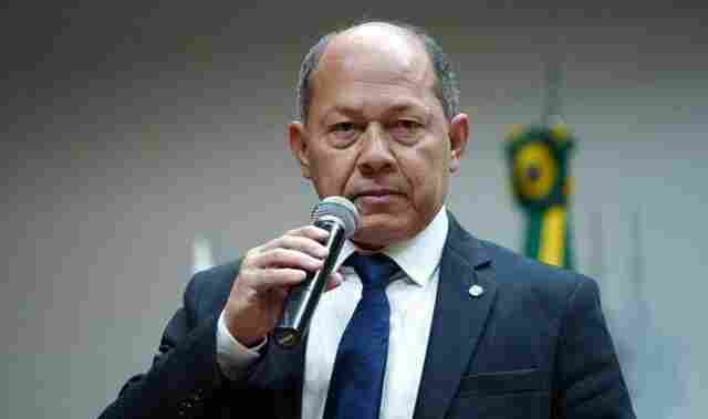 Vídeo: ministro acusa Chrisóstomo de disseminar fake news e o chama de mentiroso: "acredita nas próprias mentiras que espalha"