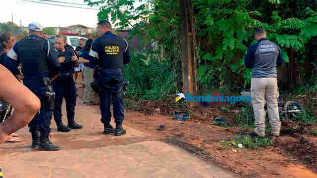 Motociclista perde controle da direção e morre após colidir moto em poste