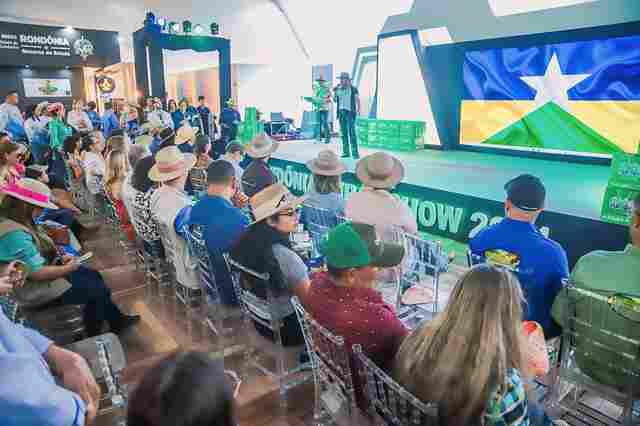 Deputada Ieda Chaves destaca investimentos no turismo na Rondônia Rural Show