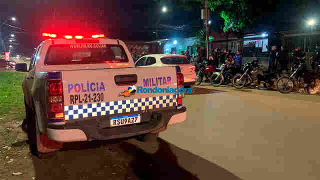 Motorista causa acidente, é perseguido por motociclistas, mas acaba fugindo