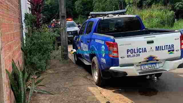 Homem é encontrado morto com sinais de tortura em casa na zona leste da capital