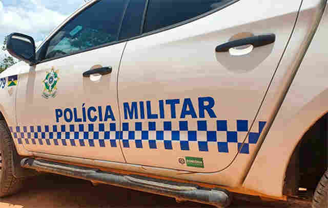 Policial penal é assaltada e tem arma levada na zona leste