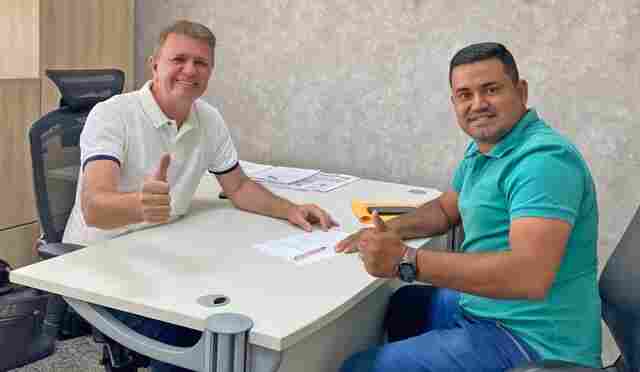 Luizinho Goebel garante iluminação de LED para Alvorada do Oeste