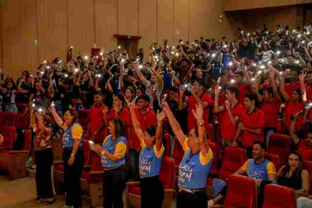 Mais de mil alunos participam do aulão “Tô Ligado no Enem” em Porto Velho