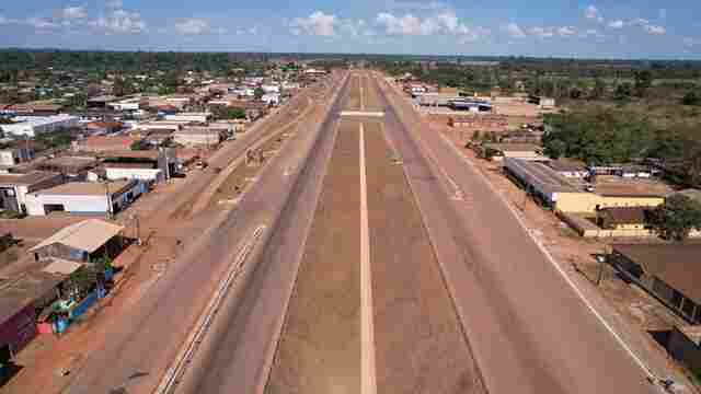 Ministro dos Transportes inaugura nova travessia de Itapuã do Oeste na BR-364 nesta terça